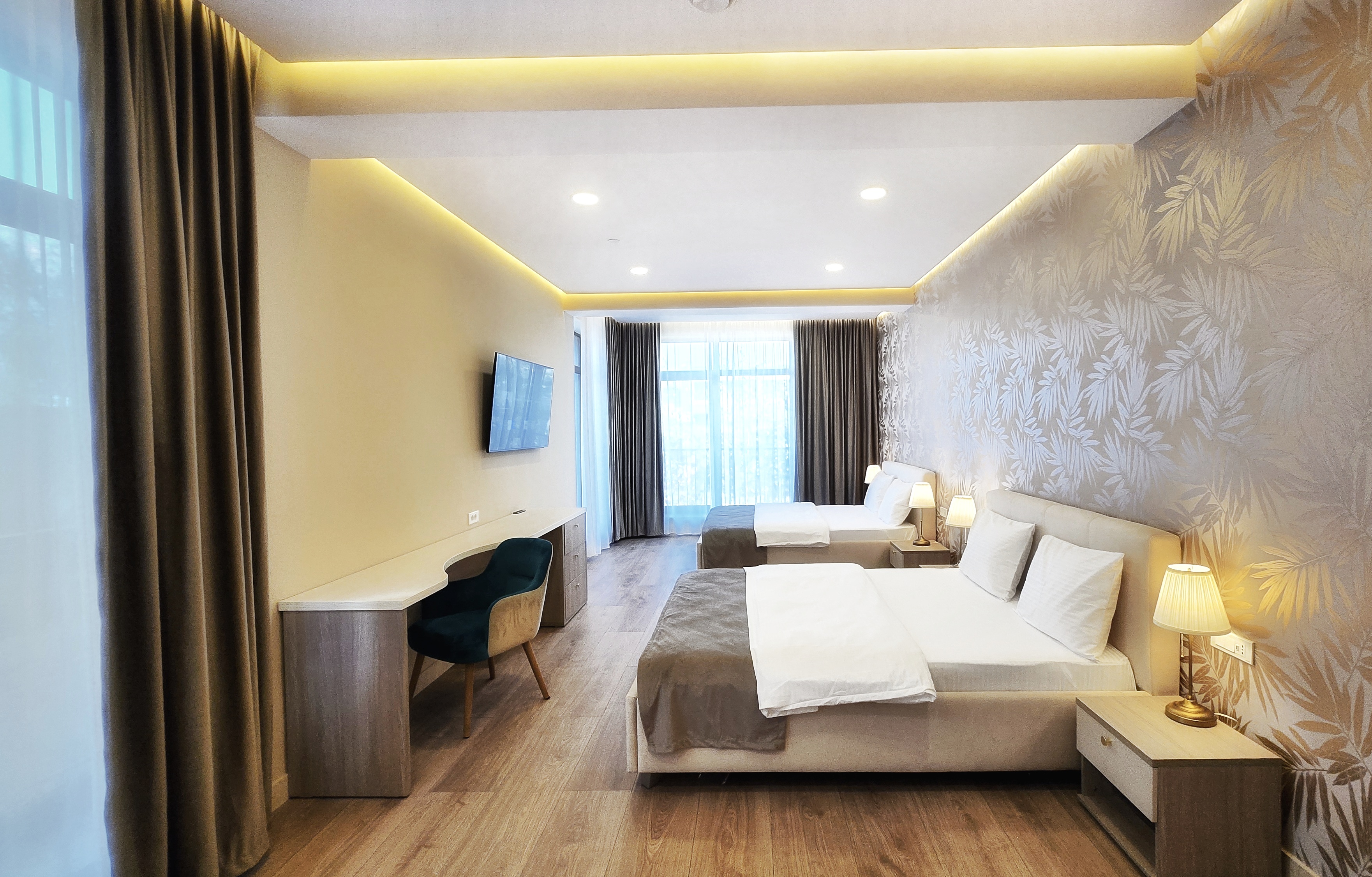 Camera Tripla Hotel Monopoly